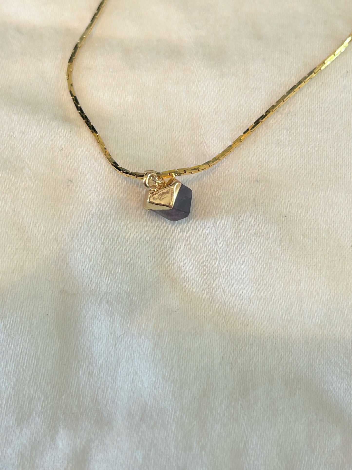 Amethyst pendant necklace