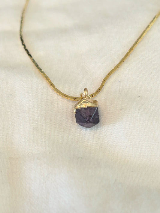 Amethyst pendant necklace