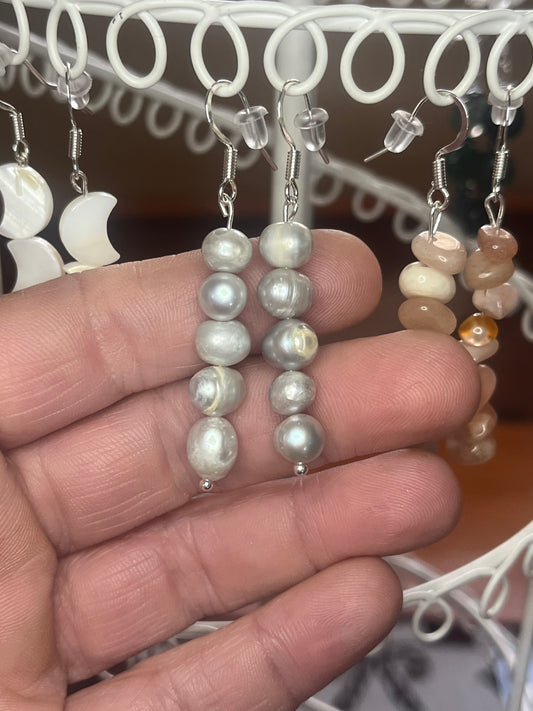 Fresh water pearl earrings